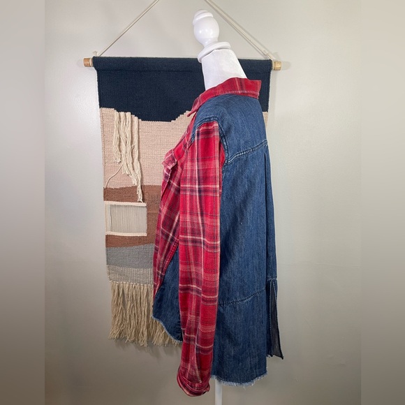 Free People Roadtrip Getaway Bohemian Weatern Chic Flannel button down M - Picture 3 of 6